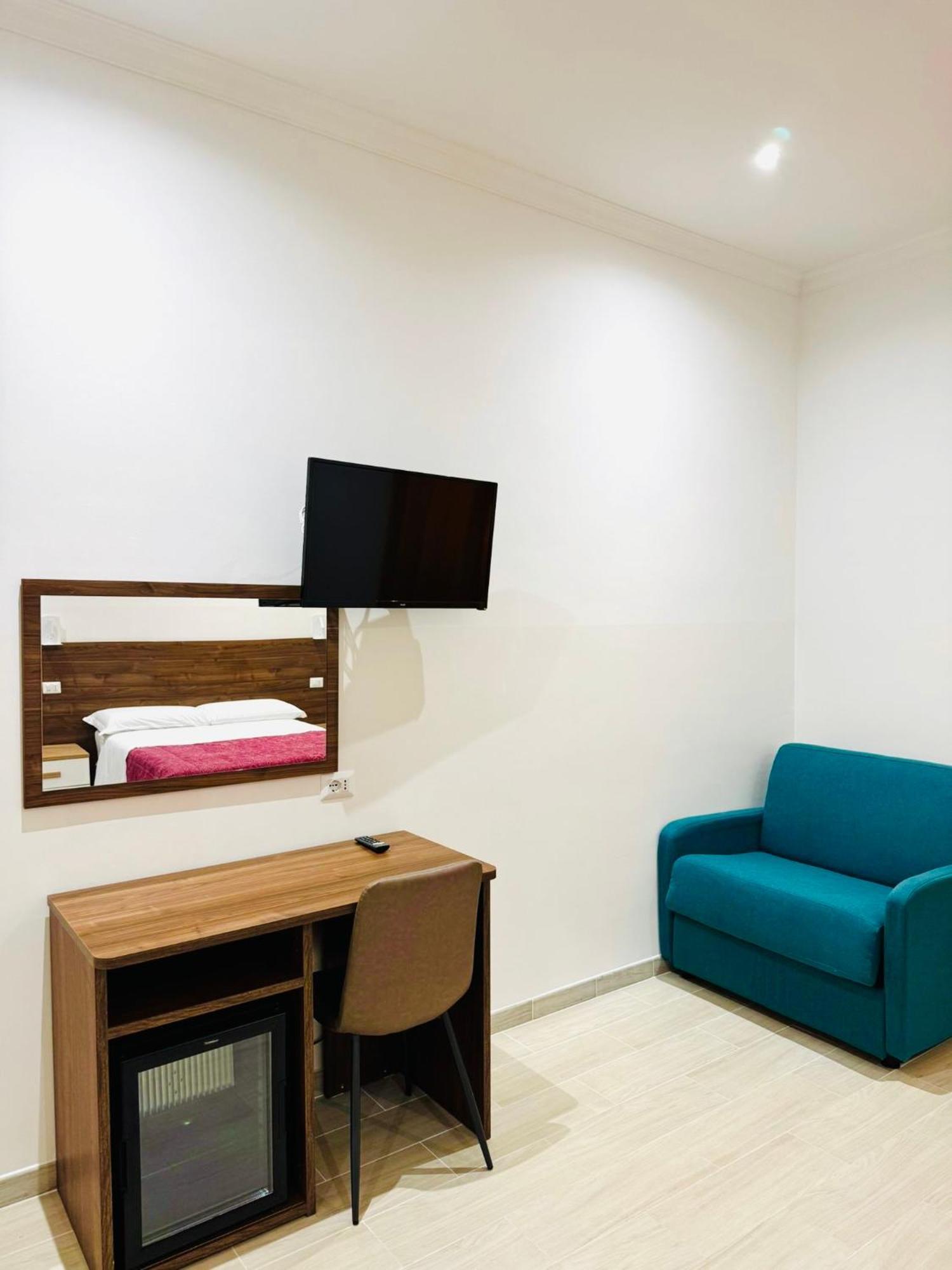 Milazzo Suites Рим Экстерьер фото